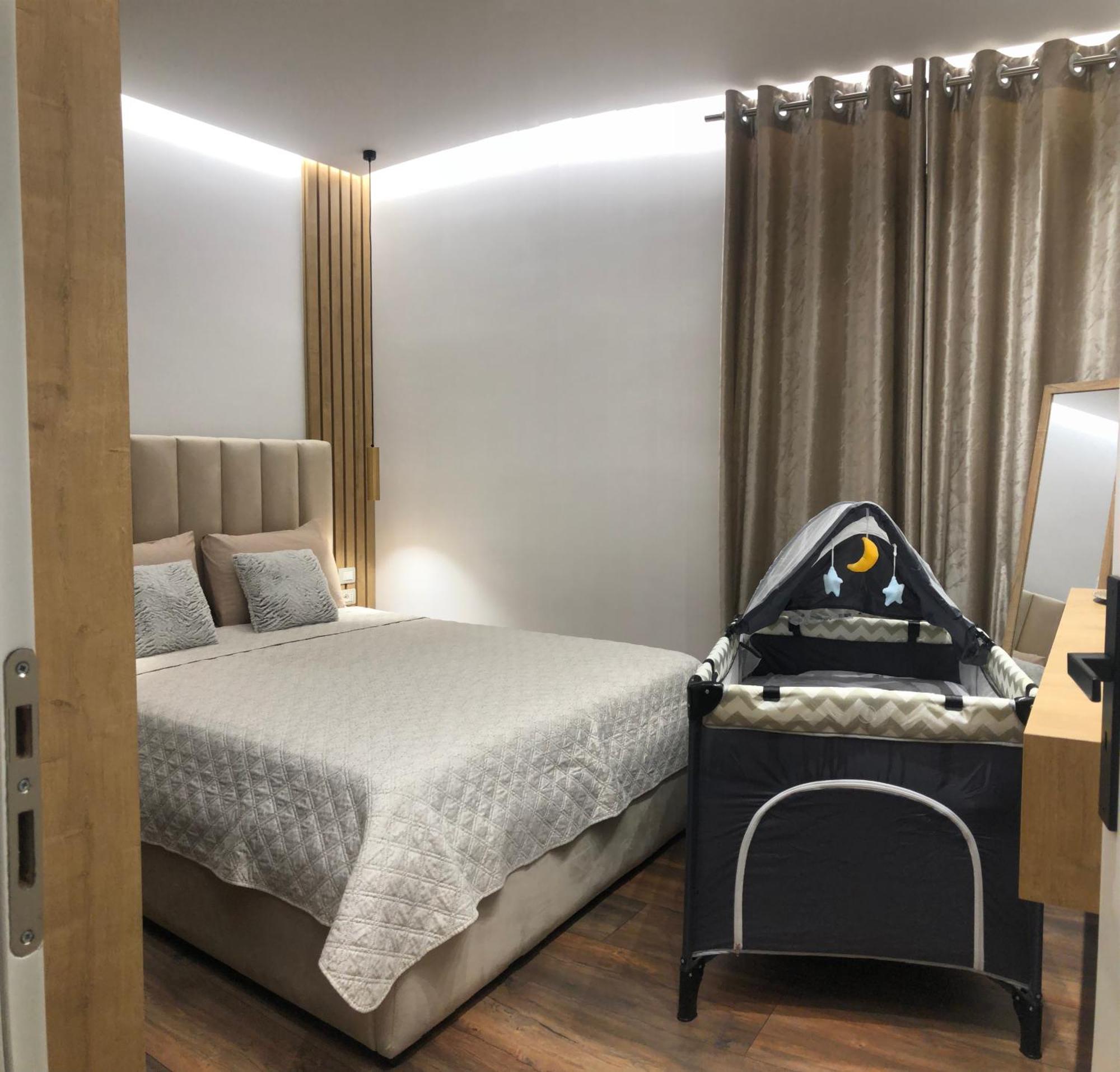 Alajs Apartament Vlorë Exteriér fotografie